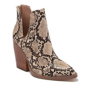 ABOUND ankle bootie